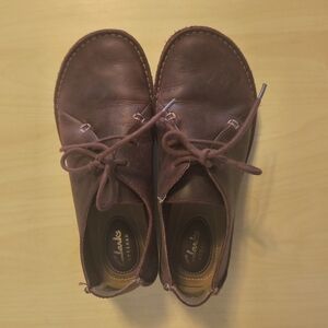 Clarks 5 1/2 Purple Burgundy Leather Loafers